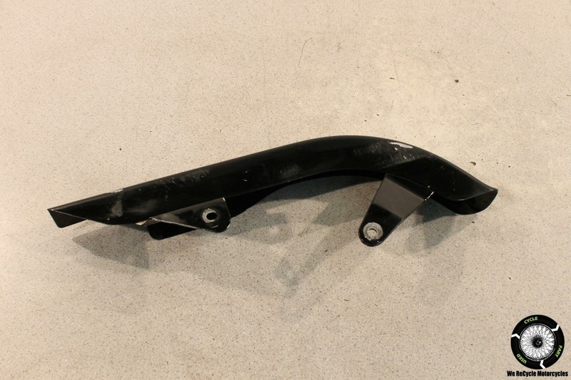 2000 Kawasaki Vulcan 800 VN800 B Classic DRIVE CHAIN GUIDE GUARD COVER VN 00
