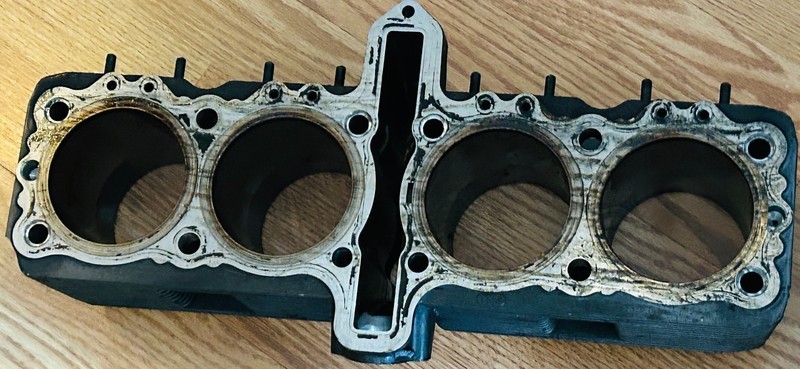 2001 Suzuki GSF1200 GSF 1200 Bandit Engine Cylinder Block Jugs Motor Barrel 2000