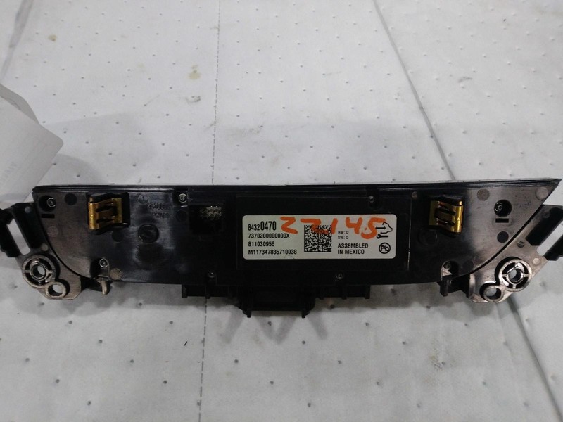 2018 Buick Enclave A/C Selector Switch OEM Grey 84320470 102k Miles
