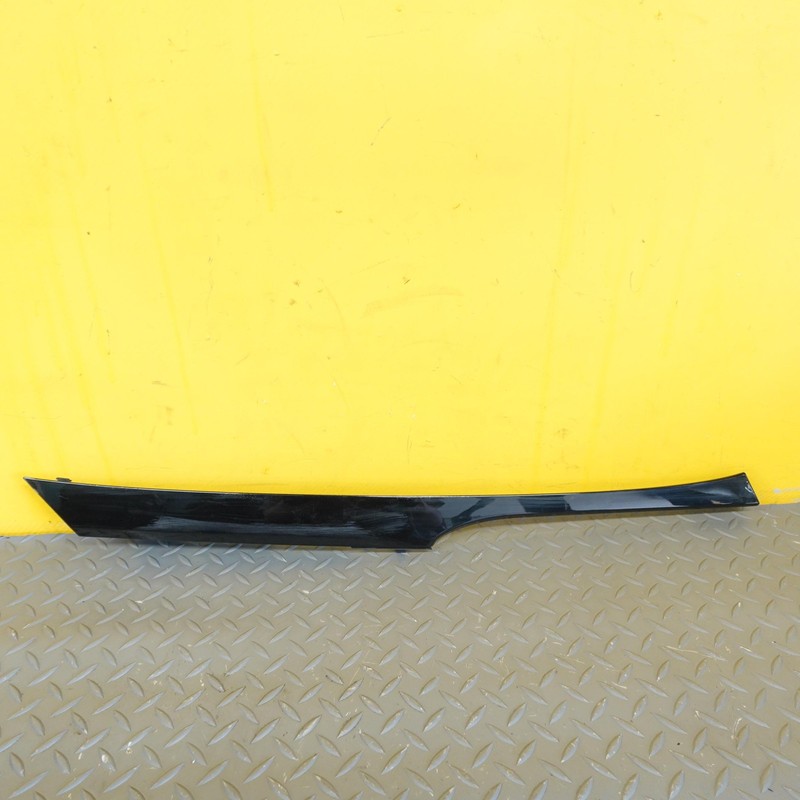 2022-2023 CHEVROLET BOLT EV FRONT RIGHT SIDE FENDER UPPER MOLDING OEM 42754255