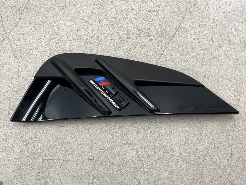 21 22 23 24 BMW M3 Competition G80 Front Left Fender Trim Cover 1614 OEM