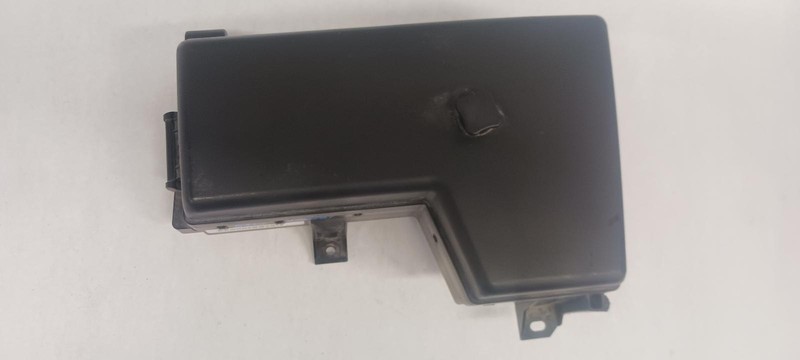 05-'07 DODGE DAKOTA Engine Fuse Box OEM 1 Year Warranty!