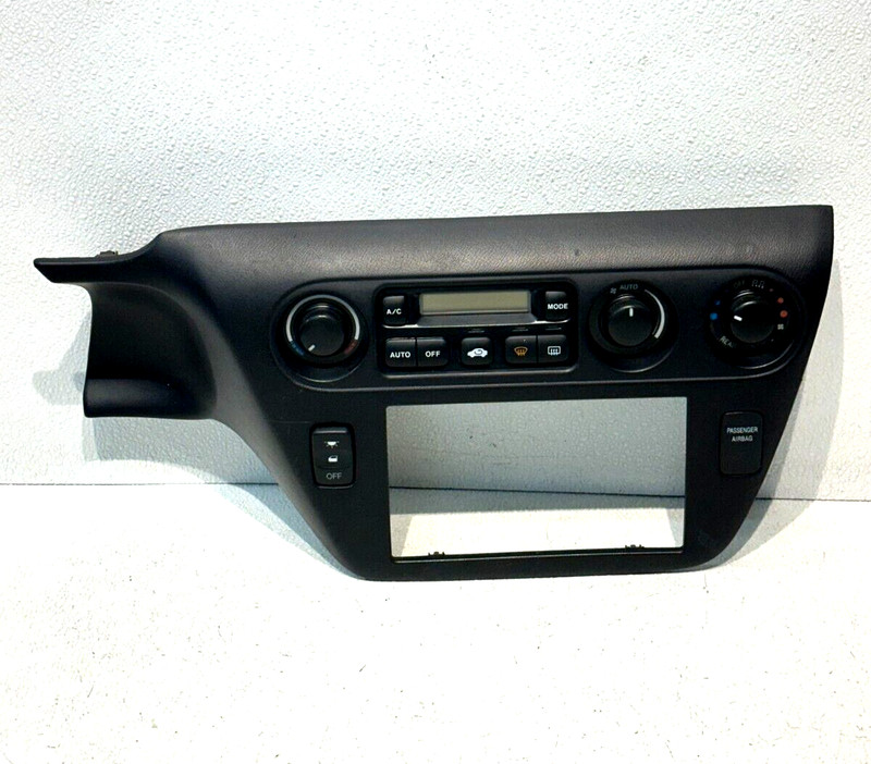 99-04 Honda Odyssey Radio Climate Control Bezel Center Dash OEM Black