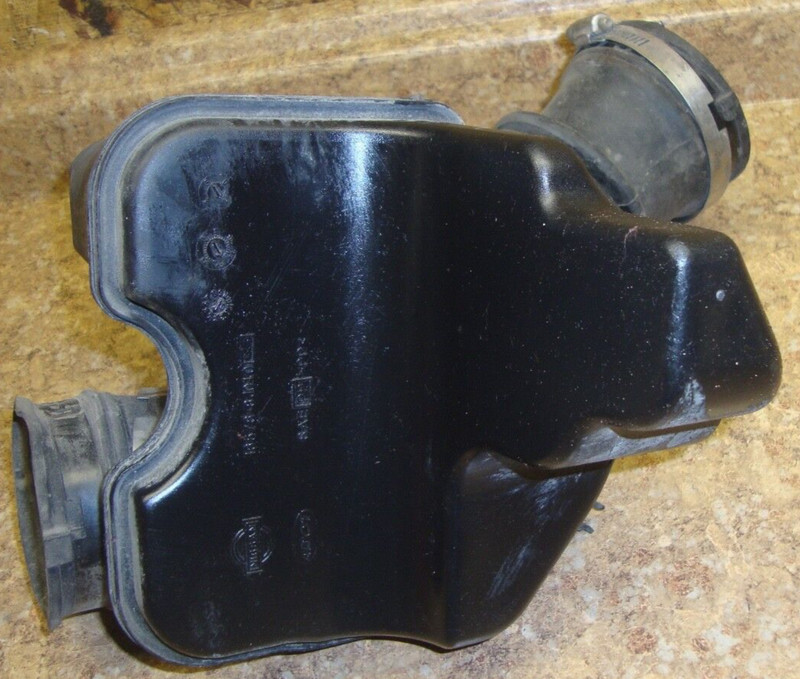 2005 Nissan Altima 2.5S 2.5 L S SL 4 Cylinder Air Intake Box Manifold Inlet 06