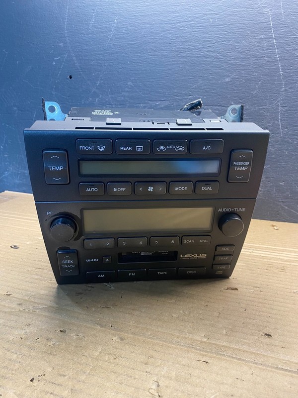 2001-2005 Lexus GS300 OEM Radio Receiver Stereo AM FM Climate Cassette AE4773 DG