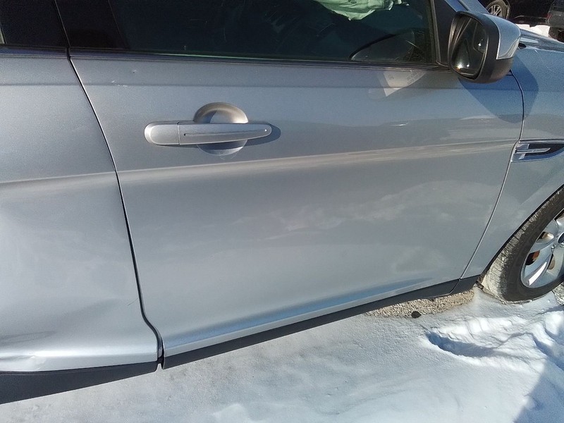 Passenger Front Door Electric SEL Fits 10-19 TAURUS 3398593