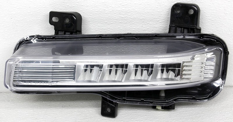OEM Left Driver Side LED Fog Lamp For Ford Explorer LB5Z-15201-A Moisture Spots