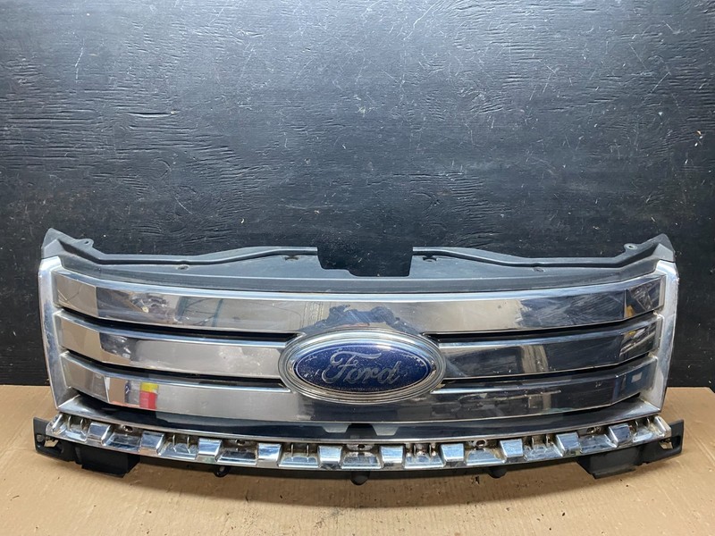 2007 2008 2009 2010 Ford Edge Front Upper Chrome Grill Grille Oem U0266 DG
