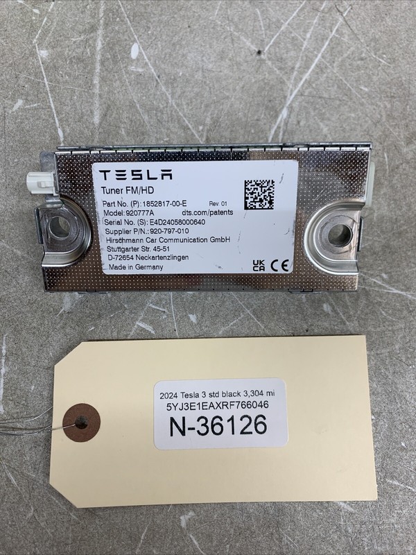 2024-2025 Tesla Model 3 M3 Tuner FM/HD Assembly OEM 1852817-00-E 36126 B142