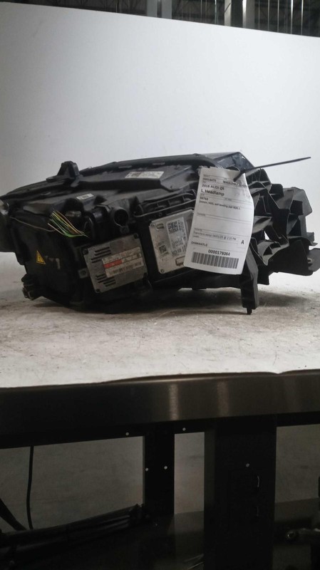 2016 Audi Q5 Left Headlight Assembly White OEM 462373 Used 114k Miles