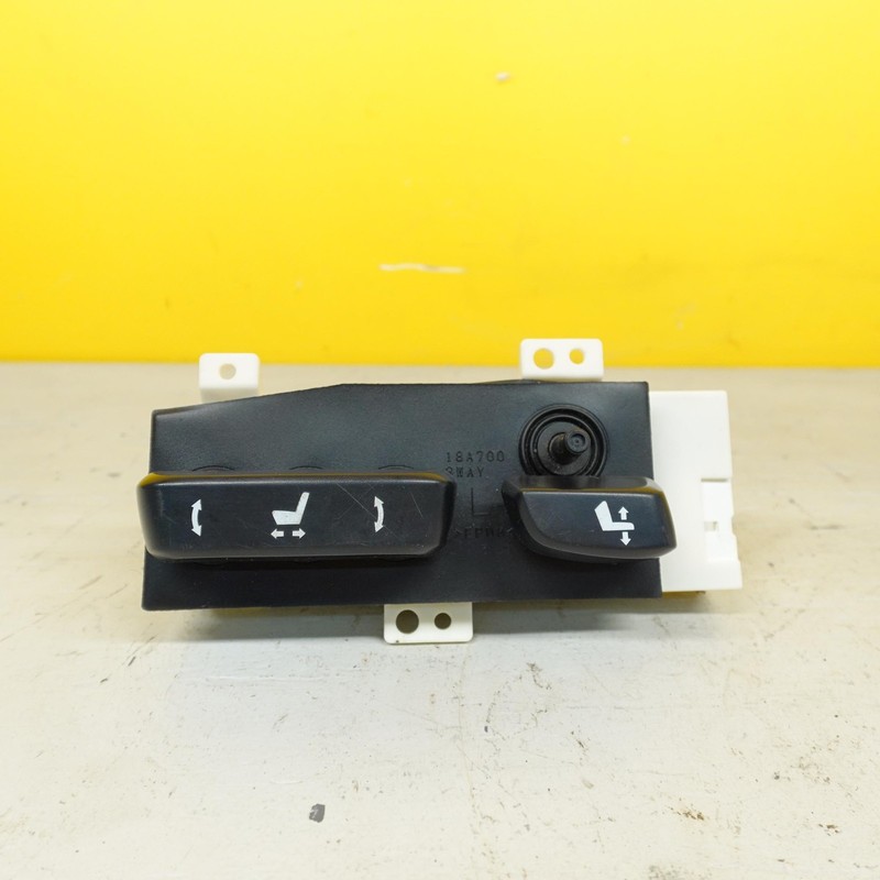 2015-2019 LEXUS RC350 FRONT LEFT SEAT SWITCH CONTROL ADJUST 84070-24020 OEM