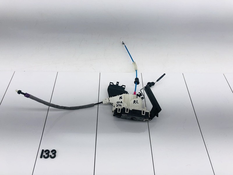 14-19 MERCEDES BENZ CLA250 REAR LEFT DRIVER SIDE DOOR LOCK LATCH ACTUATOR OEM