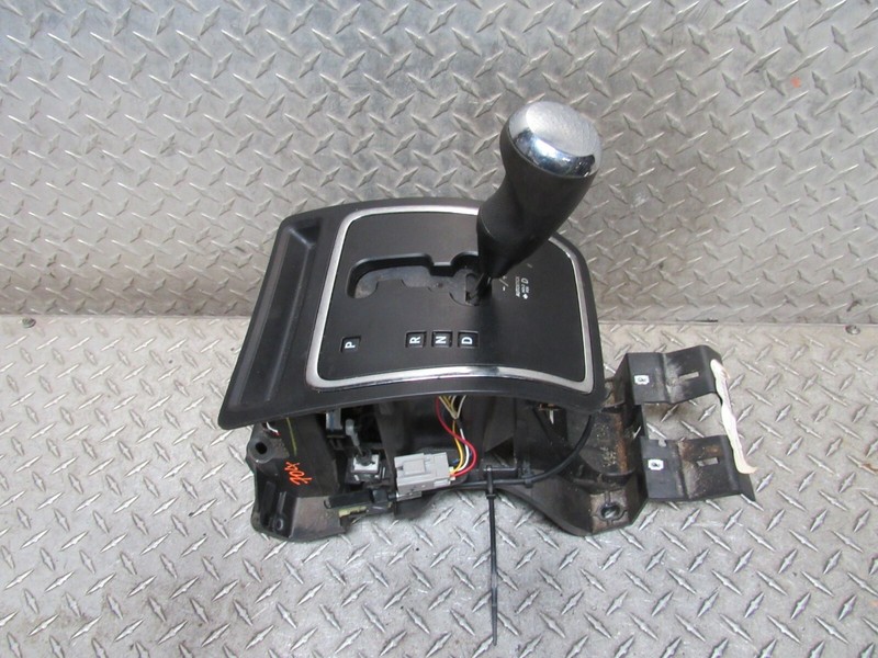 2015 JEEP COMPASS FLOOR SHIFTER 2.0L