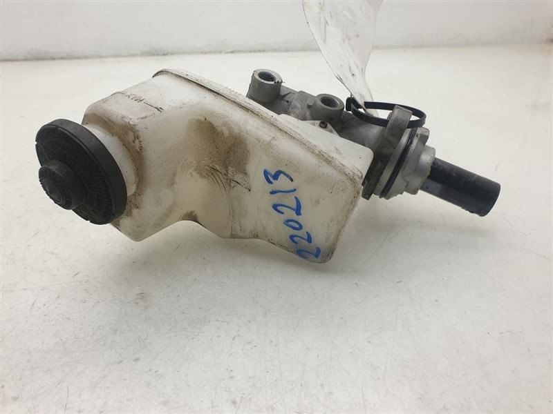 19-20 TOYOTA AVALON 2.5L FWD BRAKE MASTER CYLINDER ASSEMBLY