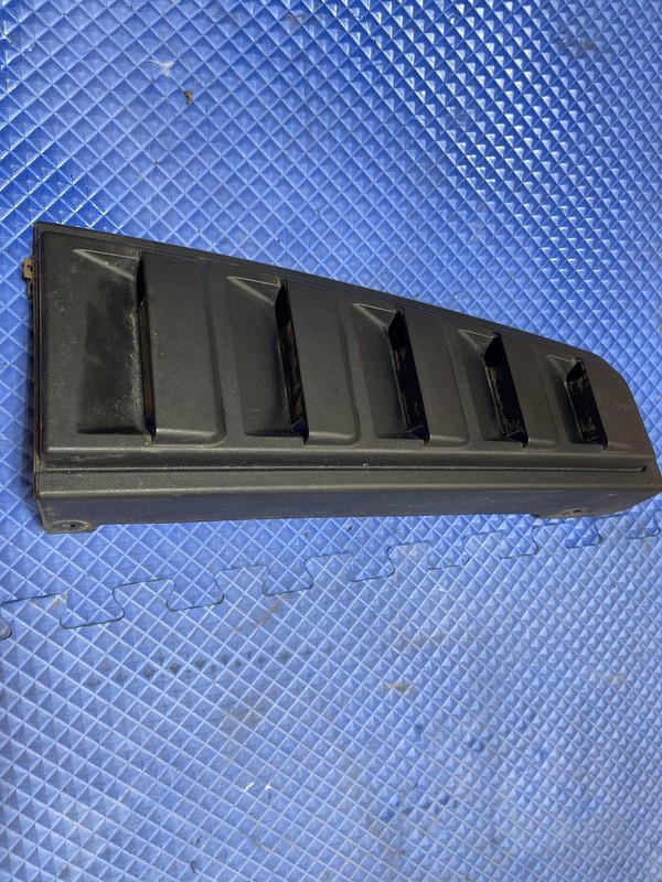 03-07 Hummer H2 Driver Left Trunk D Pillar Trim Assembly Tested *