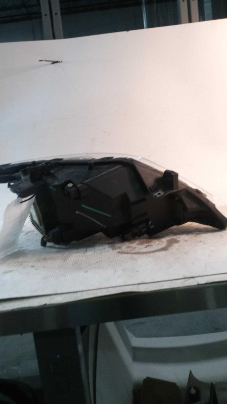 2016 Lincoln MKZ Left Headlight Assembly Black 64863 Used 80K Miles