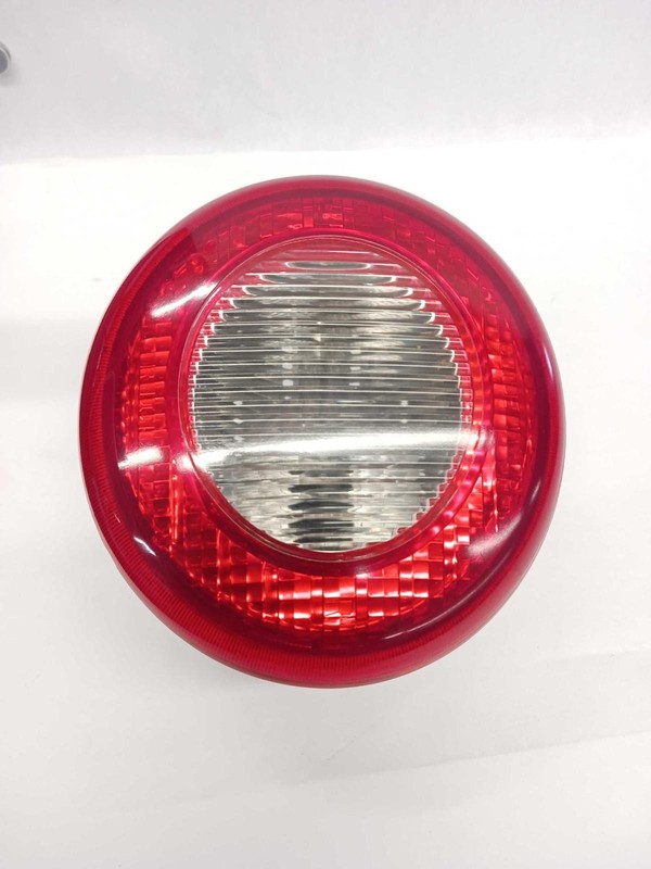 06-'11 CHEVROLET HHR Right passenger lower Taillight OEM Grade A!