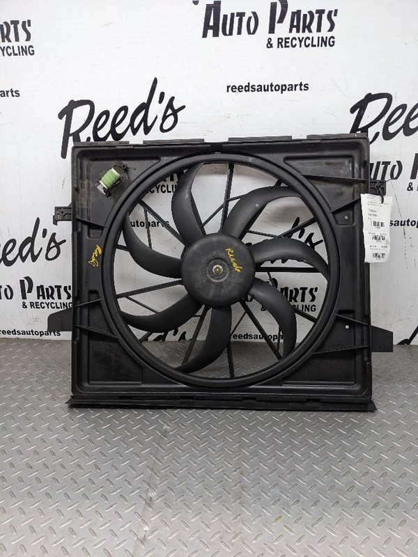 Radiator Fan Motor Fan Assembly Fits 11-20 DURANGO 1128764