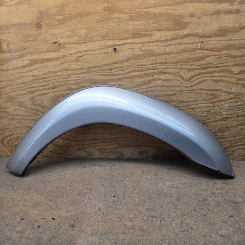 2001-2007 Toyota Sequoia SR5 Front Right RH Passenger Side Fender Flare OEM
