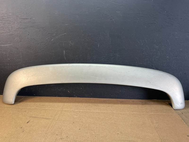 2001 to 2007 Toyota Highlander Upper Rear Upper Wing Spoiler Oem AC5126