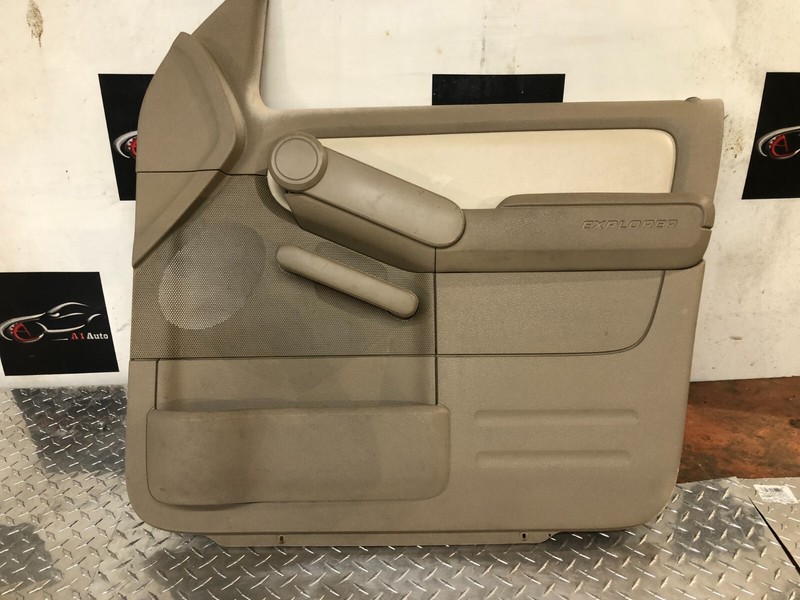 2007 Ford Explorer Front Passenger Right Door Panel Assembly OEM USED Beige