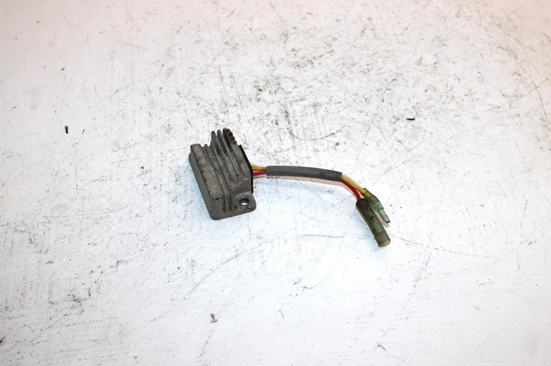1987 YamahaBadger Yfm80t Oem Voltage Regulator 55X-81960-90-00 AY9