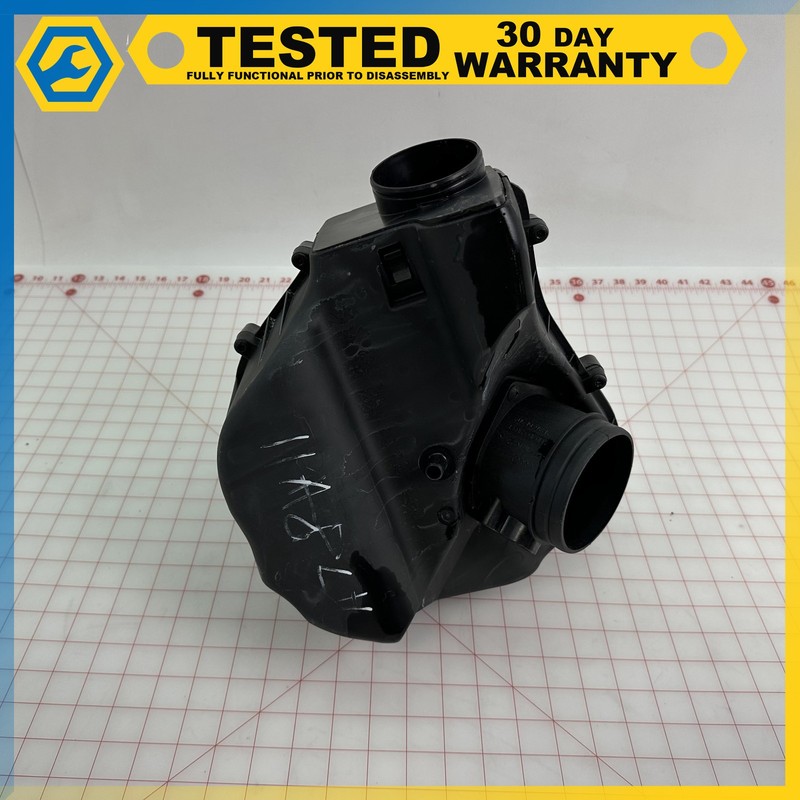 11-12 Audi A8 Quattro 4.2L LEFT DRIVER SIDE AIR CLEANER FILTER BOX OEM