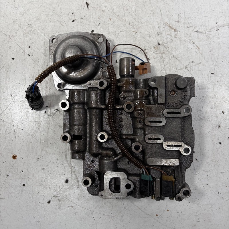 95-97 Honda Passport V6 AT Transmission Fluid Valve Body 8-96017-636-0 OEM