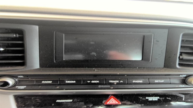 Audio Equipment Radio Receiver US Market 5.0" Screen Fits 19-20 ELANTRA 1614991