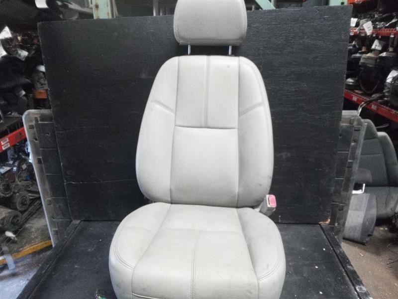 07-08 Chevrolet Tahoe Front Right Passenger Seat Electric Gray OEM 15865143