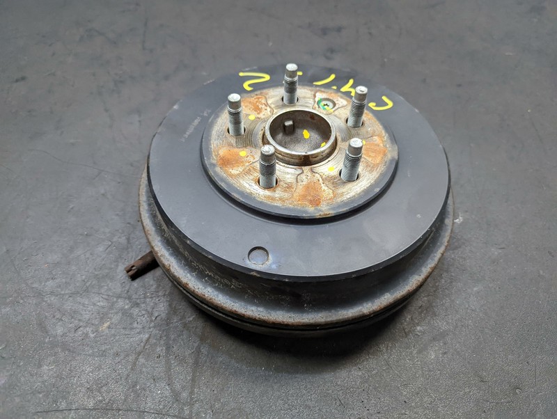Rear Right Drum Brake w/ Hub 2017 Chevrolet Trax 13593158 95224012 2015 - 2021