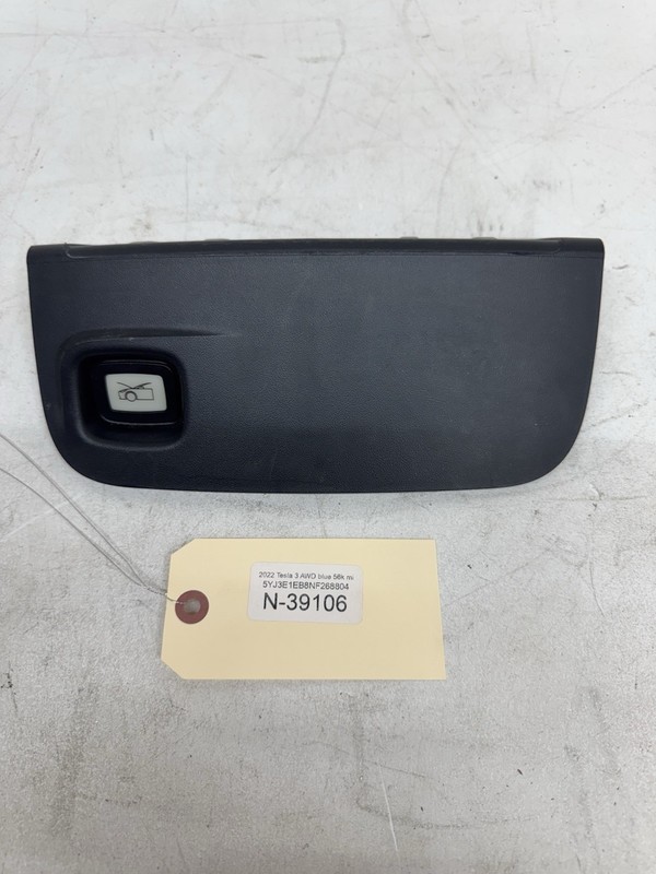 2021-2023 TESLA MODEL 3 CLOSEOUT PANEL 1555579-00-B OEM 39106 B11