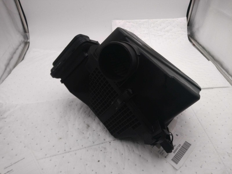 2021 Genesis G70 Air Cleaner Assembly 3.3L V6 Used OEM Part, 88000 Miles