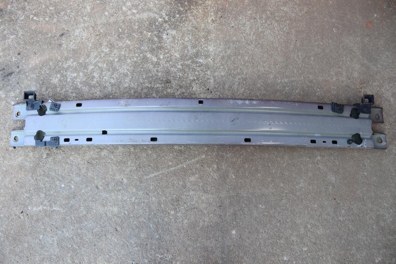 2018-2021 CHEVY TRAVERSE FRONT BUMPER REINFORCEMENT IMPACT BAR SUPPORT OEM