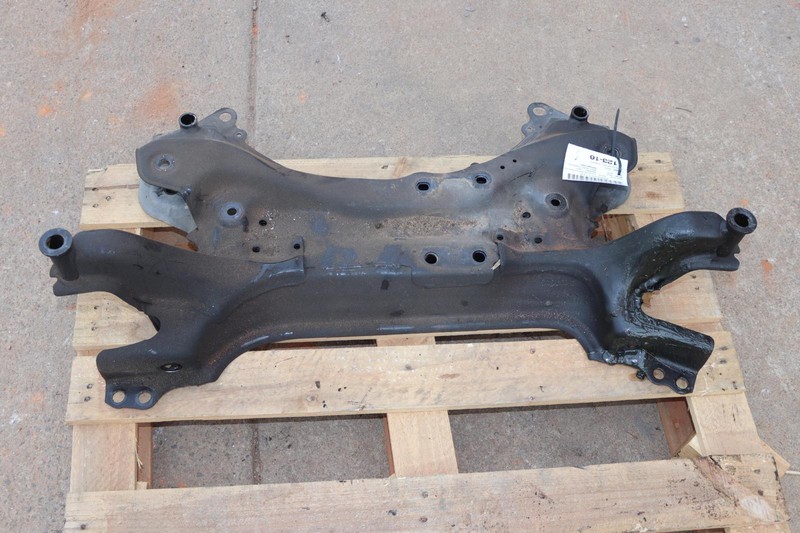 2006-2018 TOYOTA RAV4 FWD FRONT ENGINE CRADLE CROSSMEMBER SUBFRAME OEM