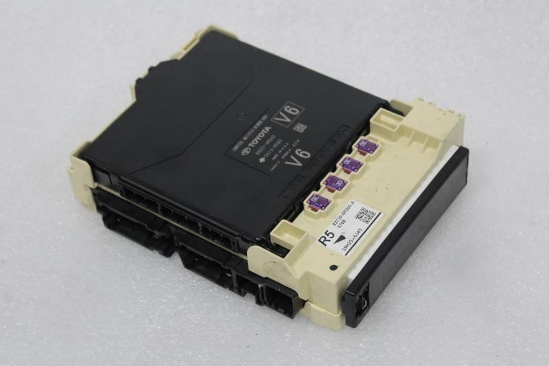 2019 2020 2021 2022 TOYOTA RAV4 LE FUSE BOX MULTIPLEX MODULE NON-HYBRID