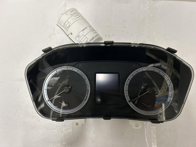 2018 SONATA Speedometer cluster MPH 2.4L 3.5" display 31k miles OEM 18