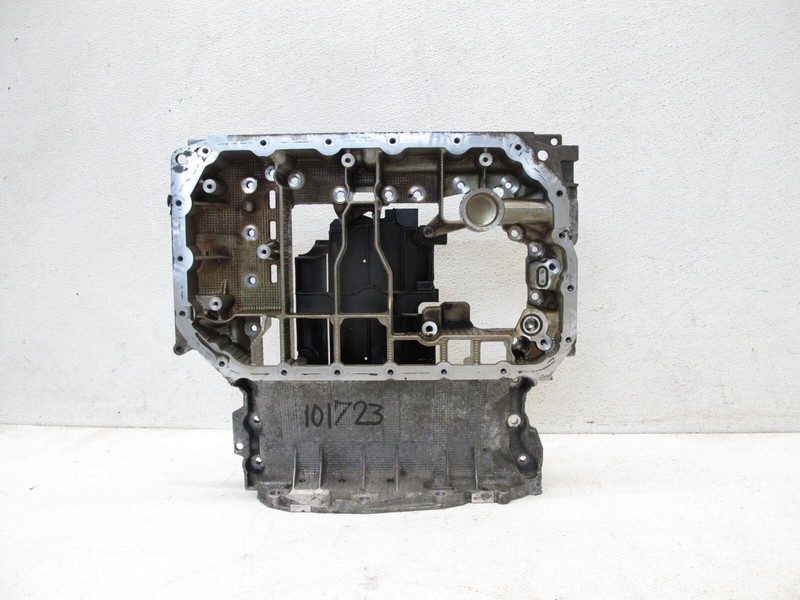 11-15 AUDI 4L Q7 FUEL 3.0 PETROL GAS ENGINE UPPER OIL PAN OEM 101723