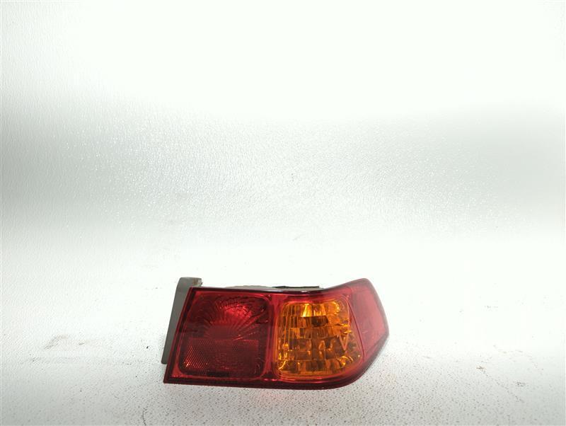 2000-2001 Toyota Camry RH Tail Light Assembly White OEM 207919 158K Miles