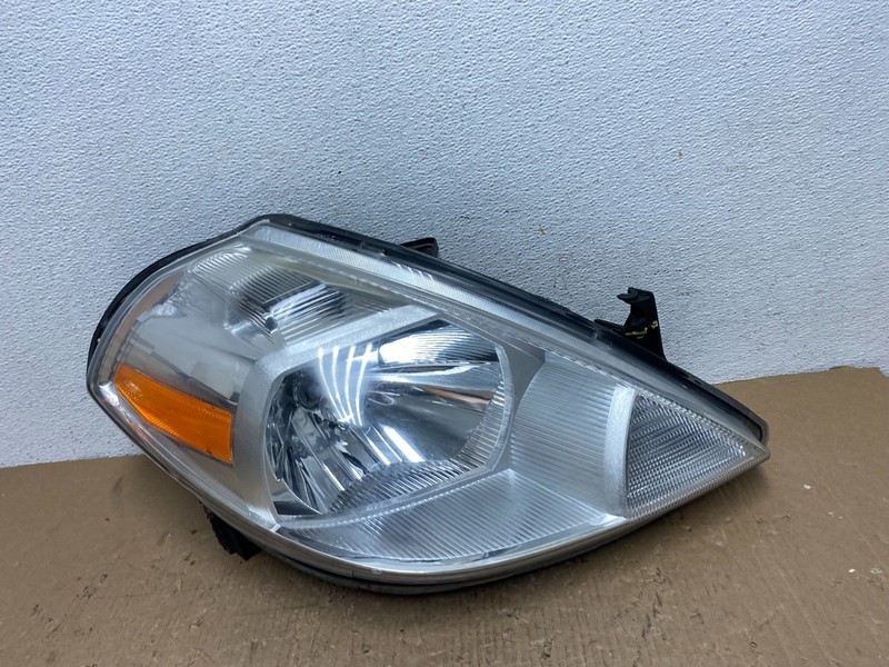 2008 to 2012 Nissan Versa Headlight Right Passenger Rh Side AD8761 DW