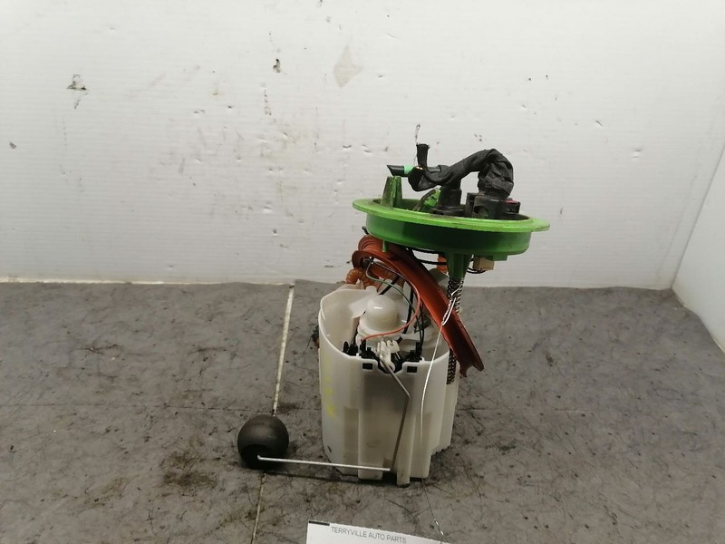 Fuel Pump Assembly 2.0L Gasoline Tank Mounted Fits 15-16 AUDI A3 1456925