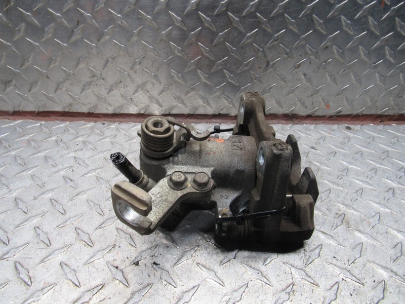 07 08 09 10 11 12 13 SUZUKI SX4 RIGHT PASSENGER REAR CALIPER