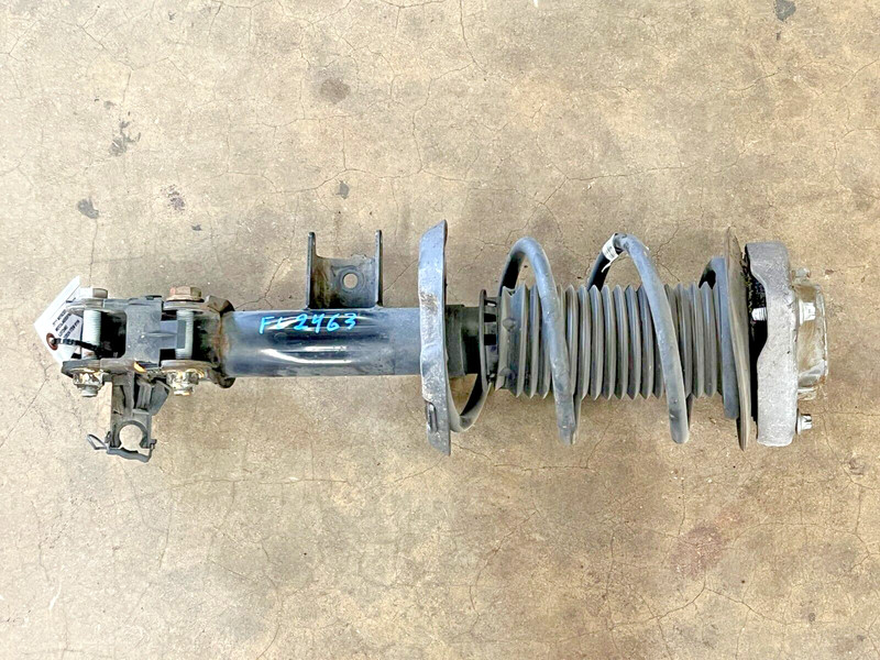 ⭐2014-2019 MERCEDES BENZ CLA250 FWD FRONT LEFT SHOCK ABSROBER STRUT OEM LOT2463