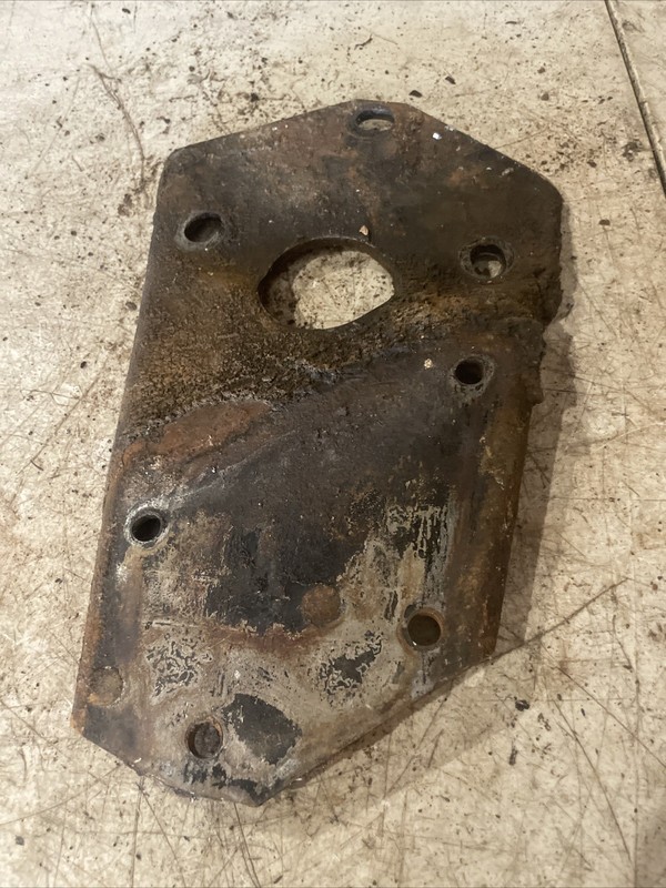 1959–64 Studebaker V8 Engine Front Support Plate Bracket – 259/289