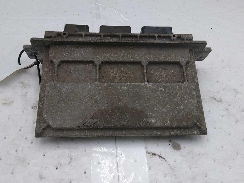 2013 Lincoln MKT Engine Control Module ECM 3.7L OEM Black DE9A12A650AH