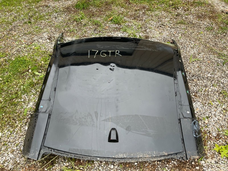 2017 Nissan GT-R GTR R35 Hard Top Roof Skin Panel Body Cut OEM