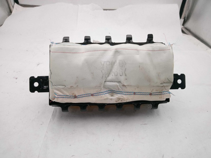 2018 KIA Sedona Right Instrument Panel Air Bag - Used, 85K Miles, Silver
