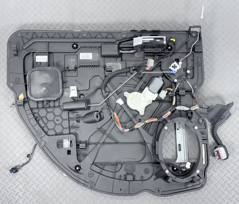 ✅ 2009-24 RAM 1500 2500 3500 CREW CAB REAR LEFT DOOR CARRIER PLATE PANEL MOTOR