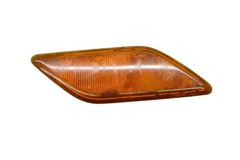 10-13 Mercedes E350 E550 Bumper Right Passenger Side Marker Light Lamp Oem