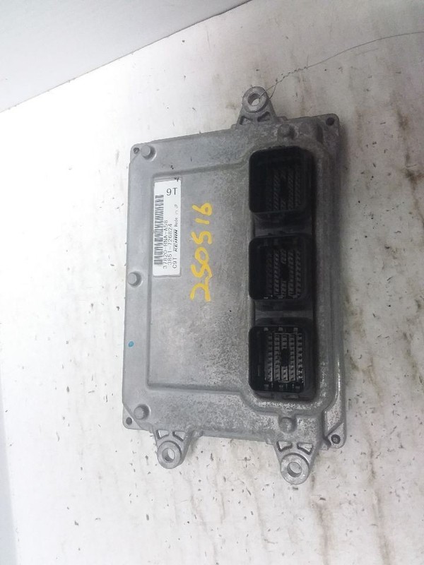 Engine ECM Electronic Control Module Gasoline 1.8L SOHC Fits 06-08 CIVIC 1760907
